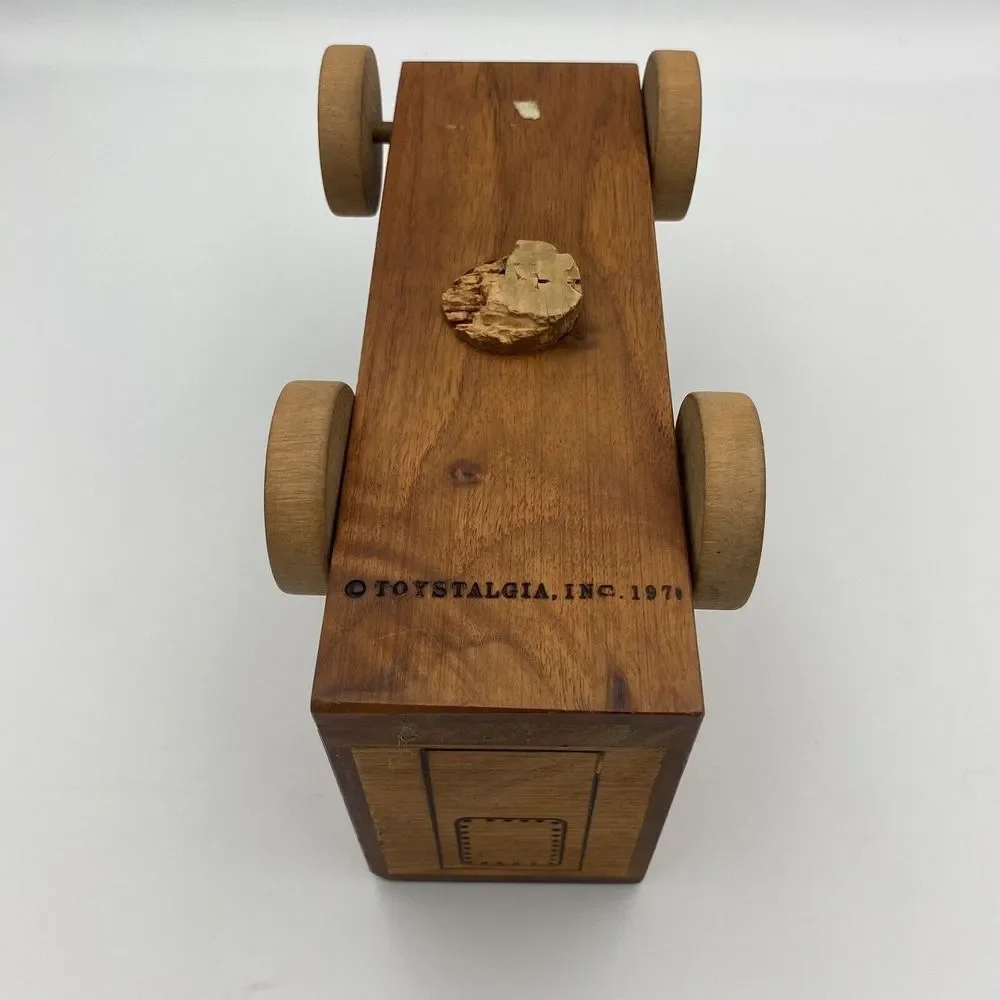 Vintage 1971 Toystalgia Wooden Rolling Armored Truck Savings Coin‎ Bank